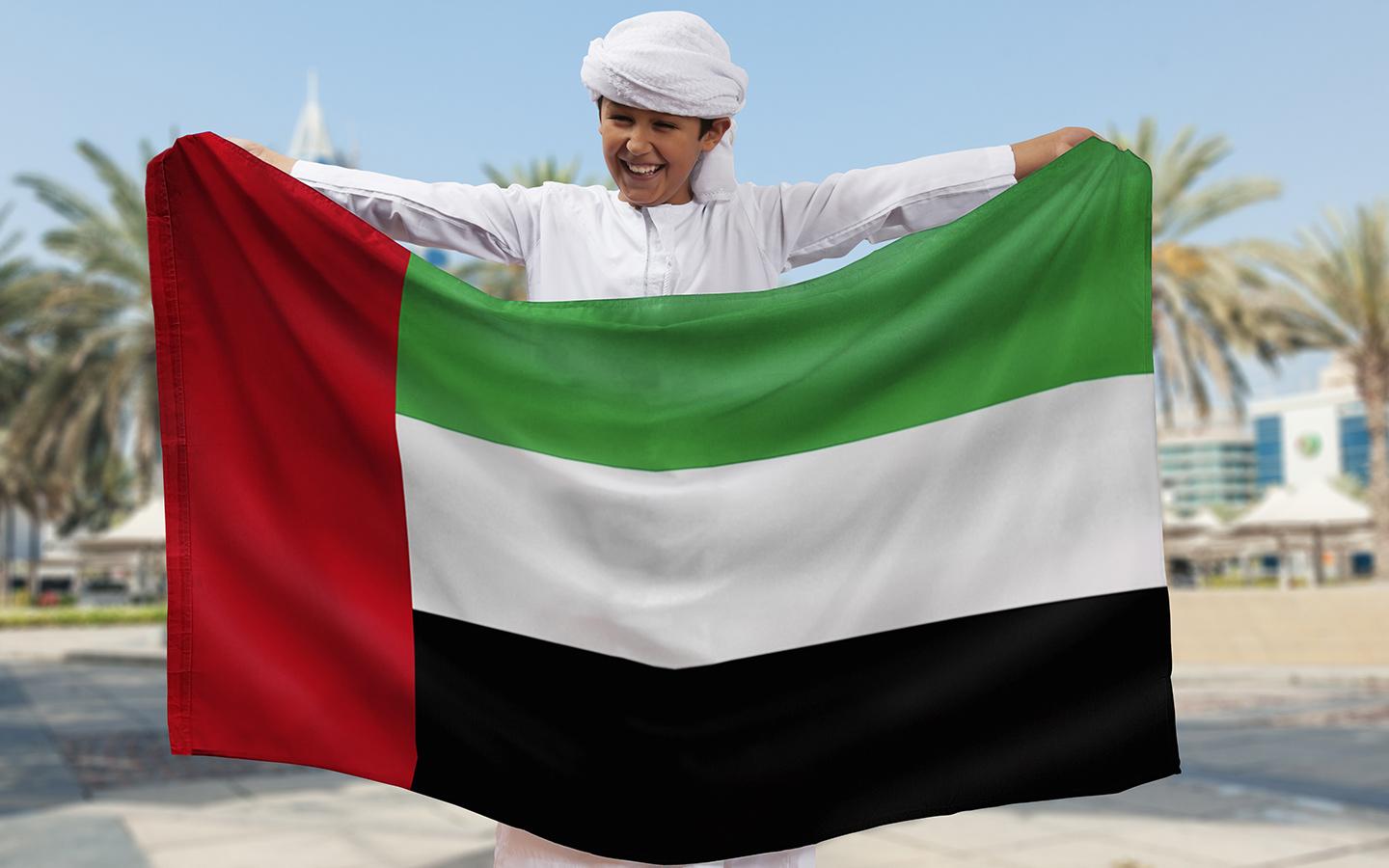 الإمارات تحتفل باليوبيل الذهبي.. 50 عاماً من الإنجازات